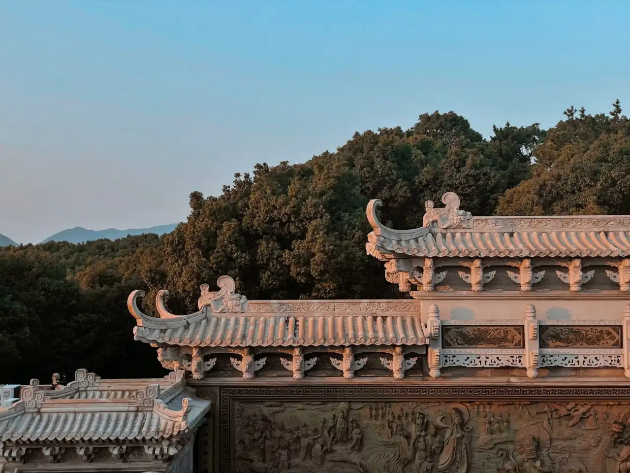 云南工业交换机选型指南：适配园区与工厂稳定运行的关键指标