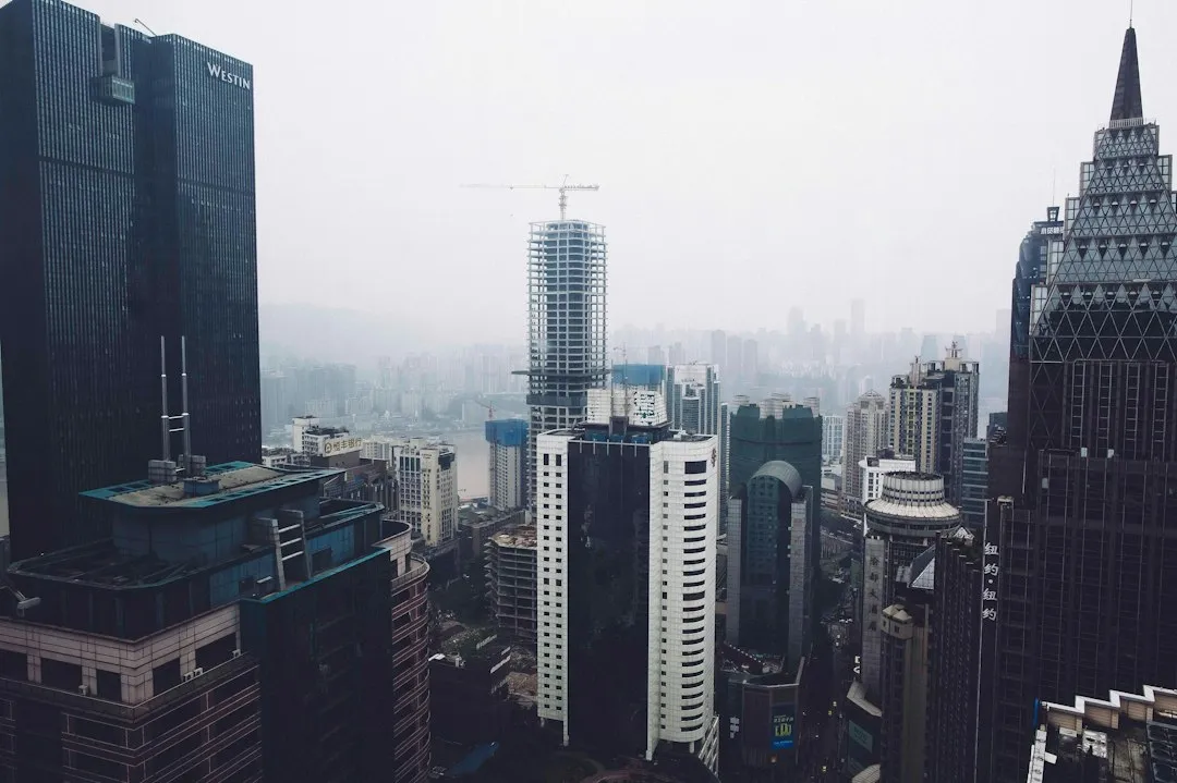 云南硕磊工业交换机在智慧工厂中的网络部署方案